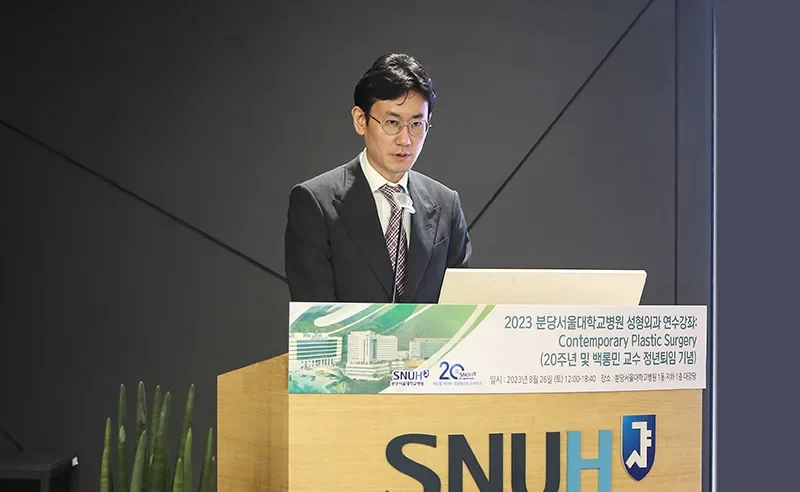 持续参加学术研讨会